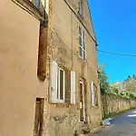 Chez Baptiste Сарла-ла-Канеда